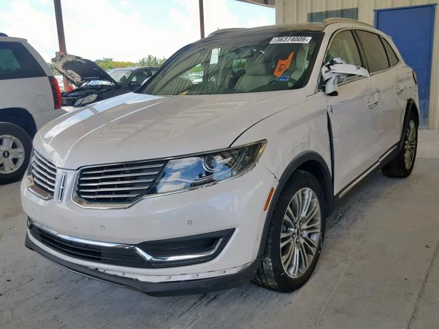 2LMPJ6LR2HBL47087 - 2017 LINCOLN MKX RESERV WHITE photo 2