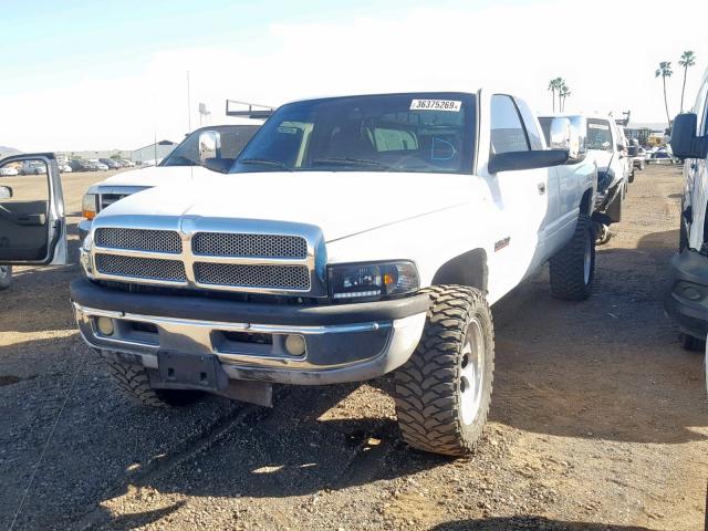 3B7KF2361XG243969 - 1999 DODGE RAM 2500 WHITE photo 2