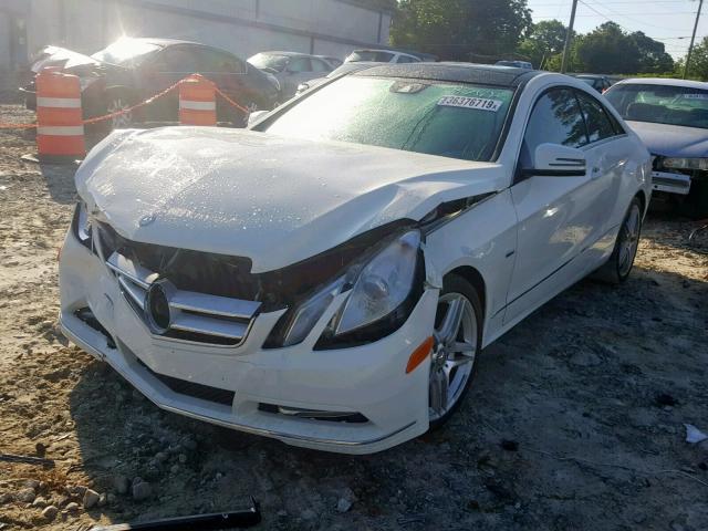 WDDKJ5KB9CF168762 - 2012 MERCEDES-BENZ E 350 WHITE photo 2