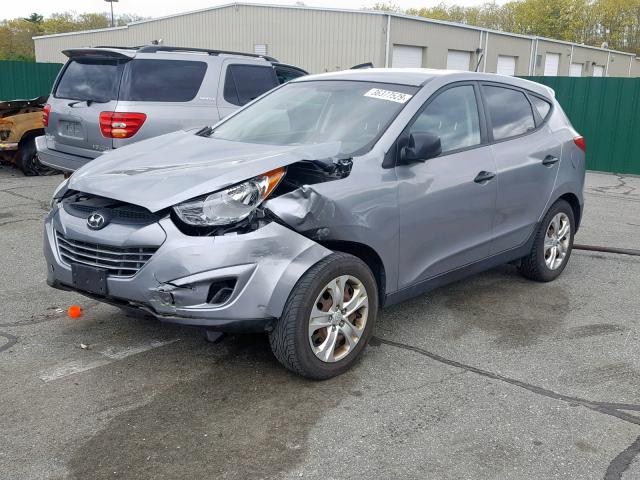 KM8JT3AB3DU704393 - 2013 HYUNDAI TUCSON GL GRAY photo 2