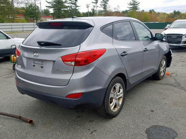 KM8JT3AB3DU704393 - 2013 HYUNDAI TUCSON GL GRAY photo 4