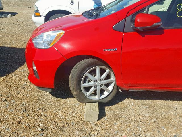 JTDKDTB32D1053515 - 2013 TOYOTA PRIUS C RED photo 9