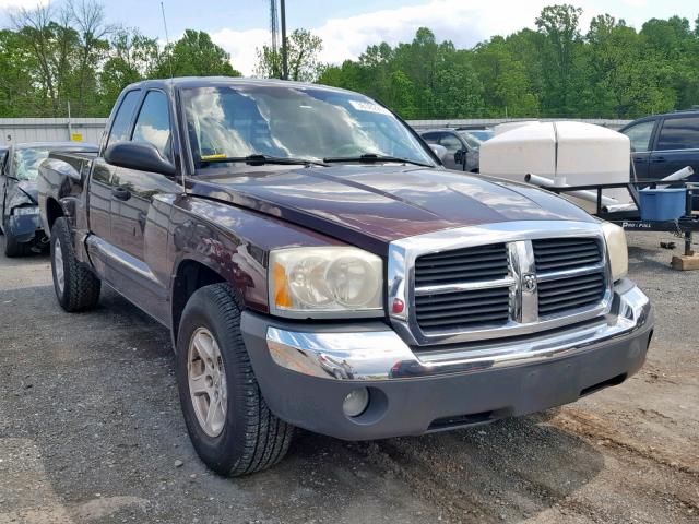 1D7HW42N85S127484 - 2005 DODGE DAKOTA SLT MAROON photo 1