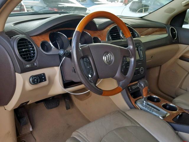 5GAER23788J104730 - 2008 BUICK ENCLAVE CX WHITE photo 9