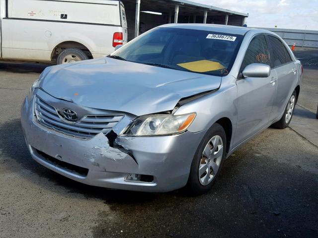 JTNBE46K573097663 - 2007 TOYOTA CAMRY NEW SILVER photo 2