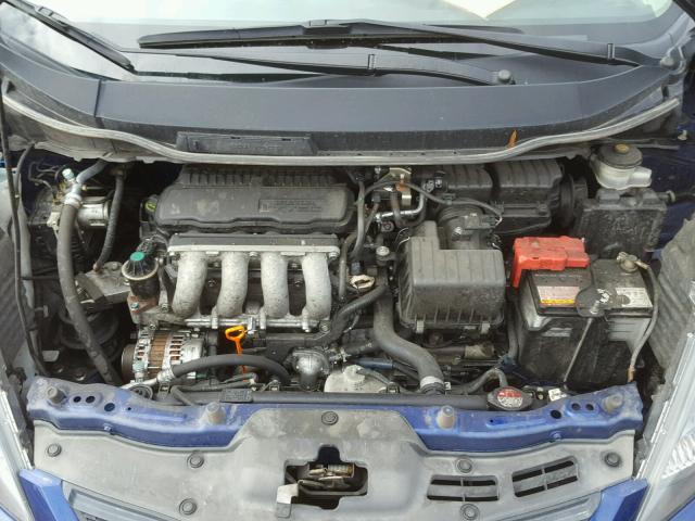 JHMGE8H31DC027160 - 2013 HONDA FIT BLUE photo 7