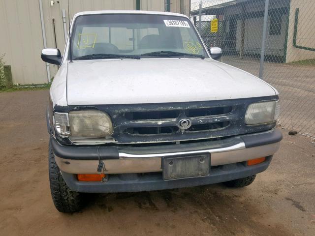 4F4DR17X3RTM50793 - 1994 MAZDA B4000 CAB WHITE photo 9