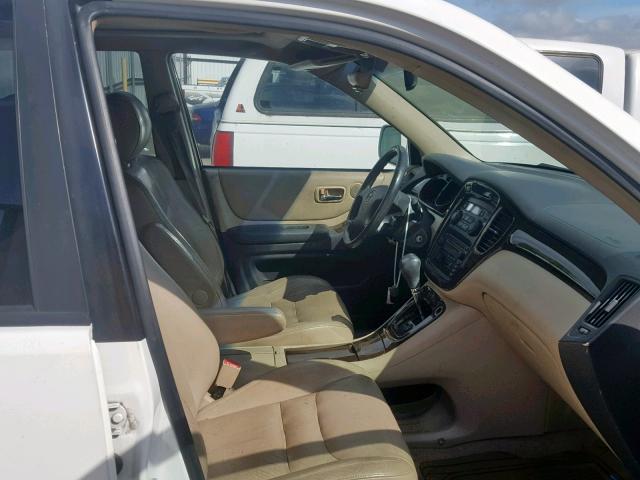 JTEHF21A220060638 - 2002 TOYOTA HIGHLANDER WHITE photo 5