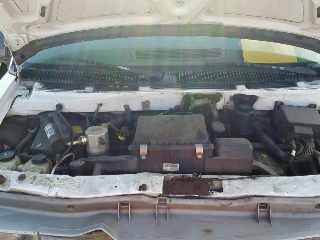 1GCDM19X24B115723 - 2004 CHEVROLET ASTRO WHITE photo 7