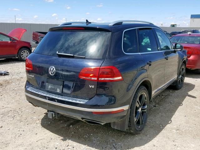 WVGRF7BP9HD003097 - 2017 VOLKSWAGEN TOUAREG WO BLACK photo 4