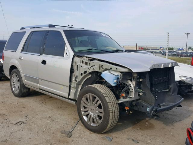 5LMFU28527LJ18823 - 2007 LINCOLN NAVIGATOR 银色 照片 1