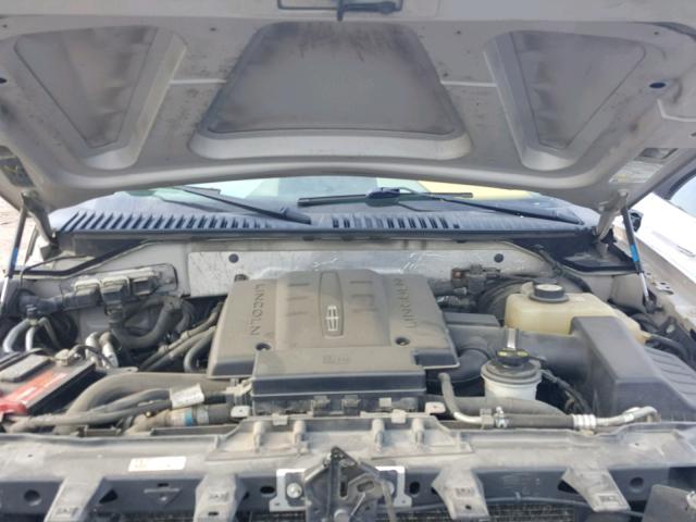 5LMFU28527LJ18823 - 2007 LINCOLN NAVIGATOR 银色 照片 7