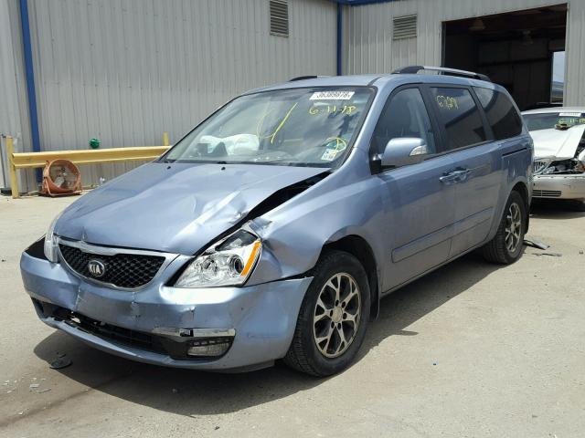 KNDMG4C73E6558703 - 2014 KIA SEDONA LX BLUE photo 2