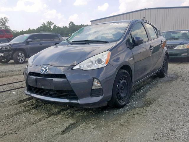 JTDKDTB3XC1510568 - 2012 TOYOTA PRIUS C GRAY photo 2