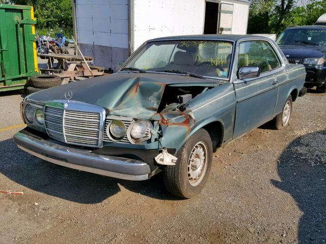 WDBAB53A8CB001971 - 1982 MERCEDES-BENZ 300 CDT GREEN photo 2