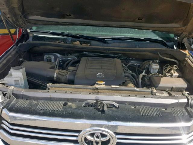 5TFDY5F18GX495895 - 2016 TOYOTA TUNDRA CRE GRAY photo 7