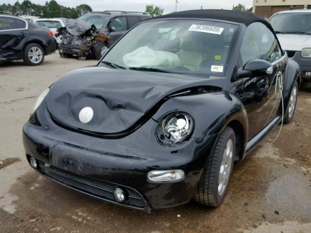 3VWCK21Y63M305878 - 2003 VOLKSWAGEN NEW BEETLE შავი ფოტო 2