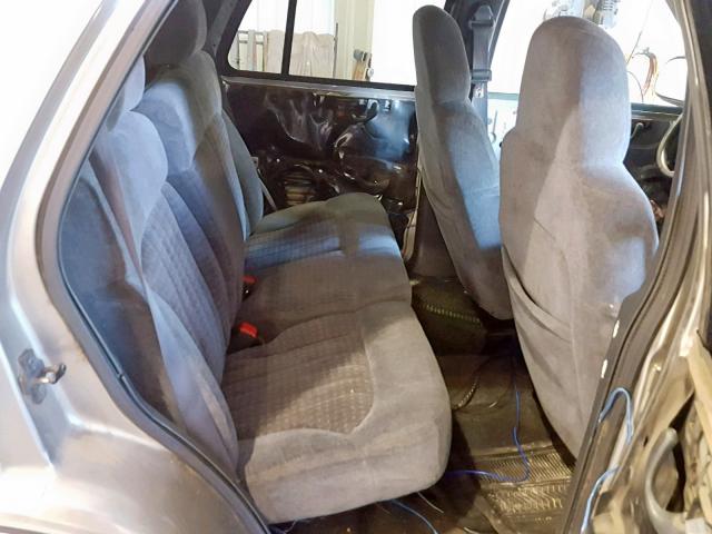 1GNDT13W5W2288987 - 1998 CHEVROLET BLAZER TAN photo 6