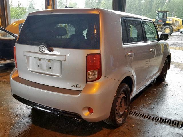 JTLZE4FE3FJ069307 - 2015 TOYOTA SCION XB 银色 照片 4