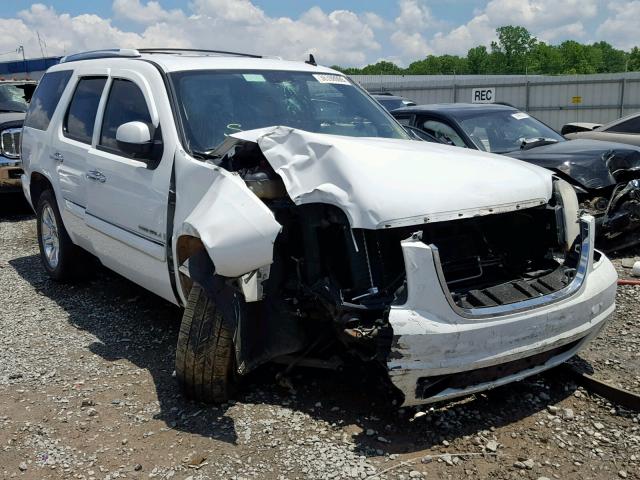 1GKFK63897J389478 - 2007 GMC YUKON DENA WHITE photo 1