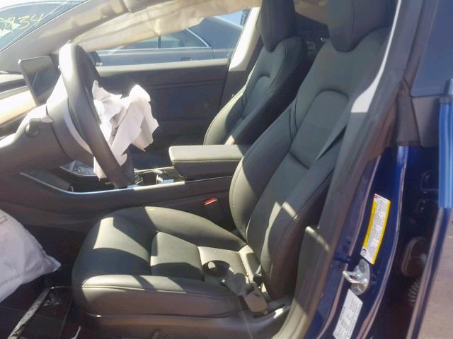 5YJ3E1EAXKF331937 - 2019 TESLA MODEL 3 BLUE photo 5