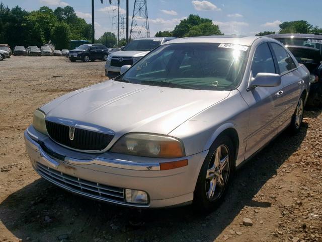 1LNHM86S32Y612319 - 2002 LINCOLN LS SILVER photo 2