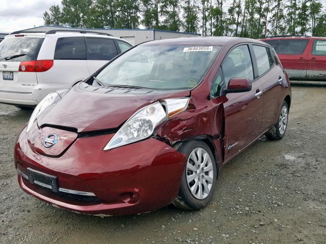 1N4BZ0CP1HC300122 - 2017 NISSAN LEAF S RED photo 2