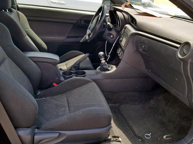 JTKJF5C77C3033050 - 2012 TOYOTA SCION TC SILVER photo 5