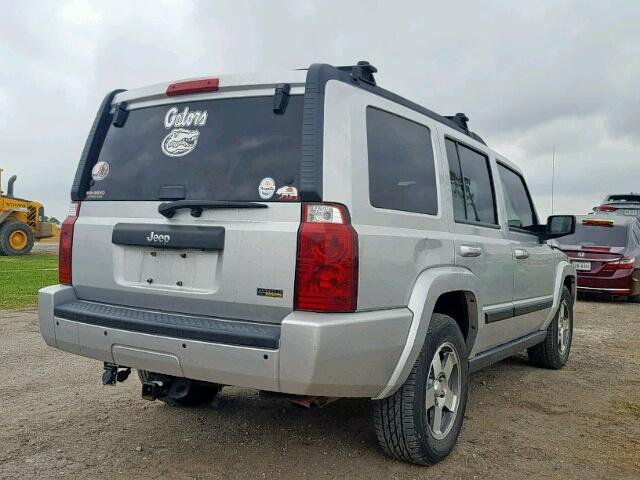 1J8HH48P39C516362 - 2009 JEEP COMMANDER SILVER photo 4