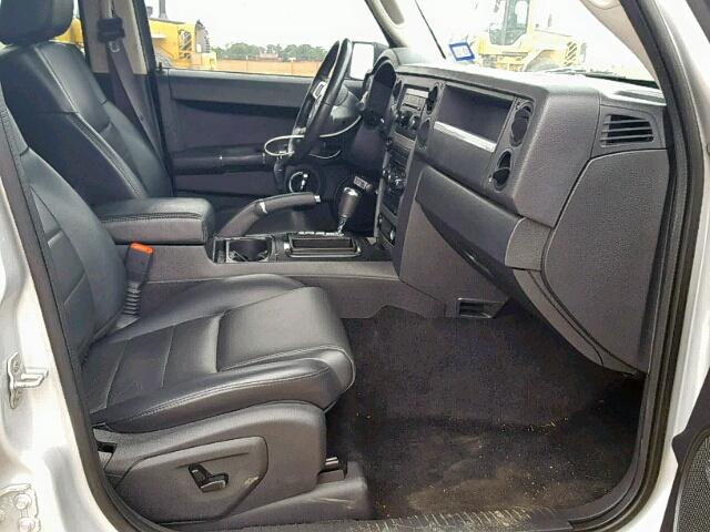 1J8HH48P39C516362 - 2009 JEEP COMMANDER SILVER photo 5