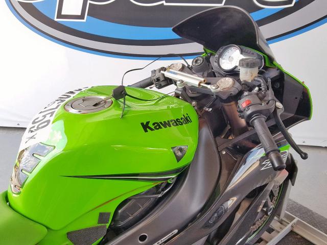 JKAZX4R18BA028268 - 2011 KAWASAKI ZX600 R GREEN photo 5