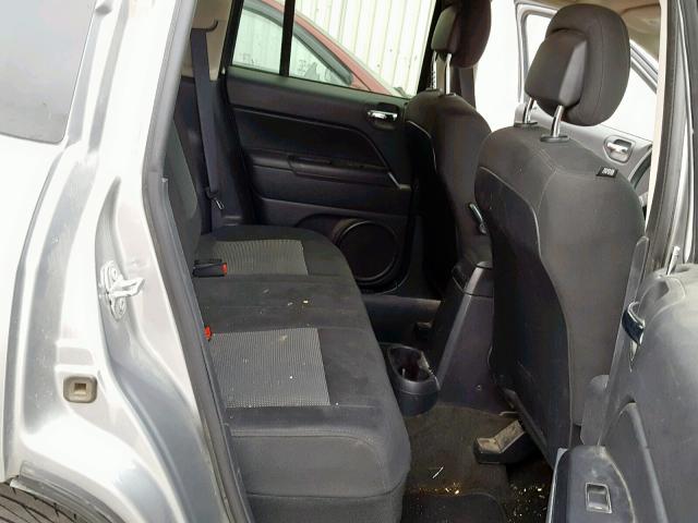 1C4NJCBA7GD734230 - 2016 JEEP COMPASS SP 灰色 照片 6