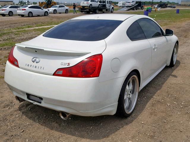 JNKCV64E78M119528 - 2008 INFINITI G37 BASE WHITE photo 4