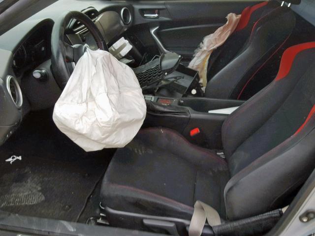 JF1ZNAA19D1730095 - 2013 TOYOTA SCION FR-S SILVER photo 5