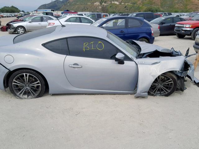 JF1ZNAA19D1730095 - 2013 TOYOTA SCION FR-S SILVER photo 9