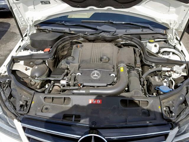 WDDGF4HB7CR218856 - 2012 MERCEDES-BENZ C 250 WHITE photo 7