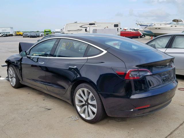 5YJ3E1EA0JF176118 - 2018 TESLA MODEL 3 BLACK photo 3