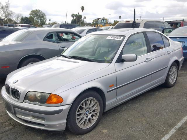 WBAAM5338XFR00581 - 1999 BMW 328 I AUTO SILVER photo 2