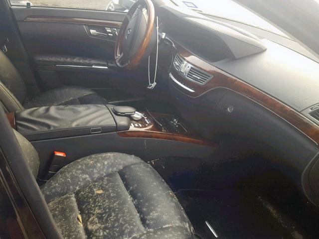 WDDNG7BB3BA361489 - 2011 MERCEDES-BENZ S 550 BLACK photo 5