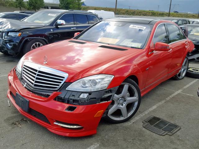 WDDNG7DB0CA477683 - 2012 MERCEDES-BENZ S 550 RED photo 2