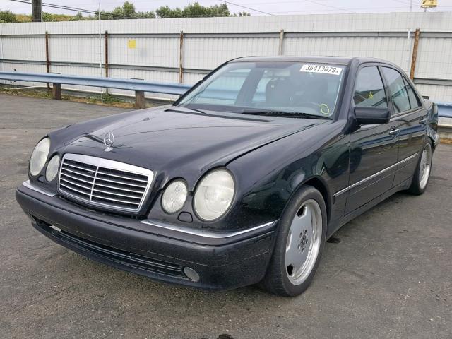 WDBJF74HXXA866237 - 1999 MERCEDES-BENZ E 55 AMG BLACK photo 2