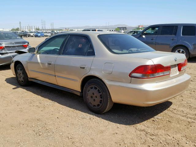 JHMCG56441C024557 - 2001 HONDA ACCORD LX GOLD photo 4