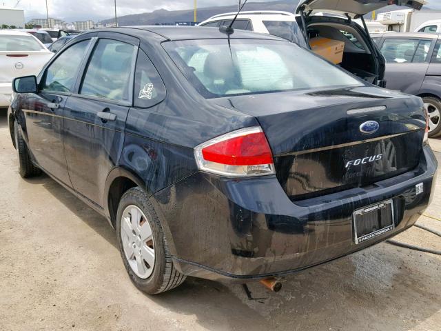 1FAHP34N58W109977 - 2008 FORD FOCUS S/SE BLACK photo 3