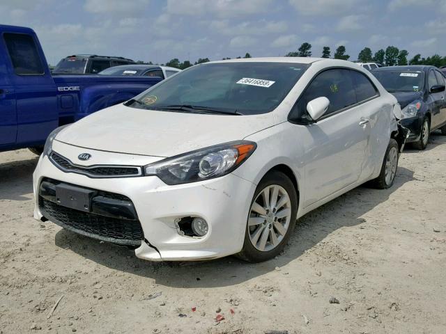 KNAFX6A81G5649989 - 2016 KIA FORTE EX WHITE photo 2