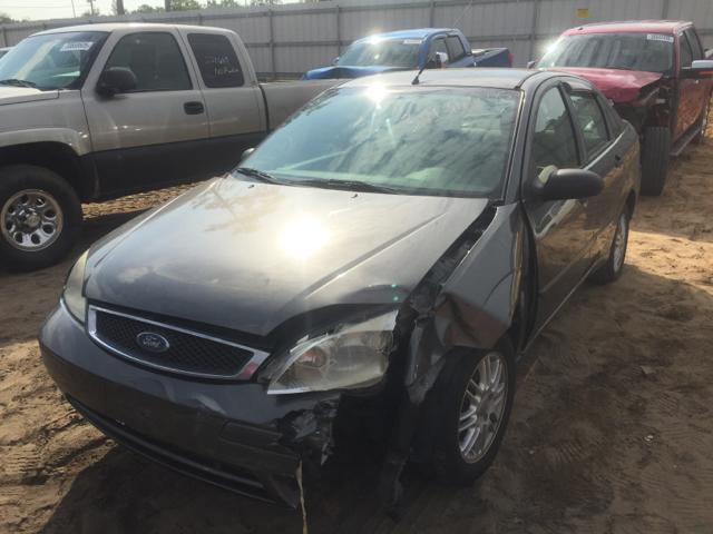 1FAFP34N17W305551 - 2007 FORD FOCUS ZX4 GRAY photo 2