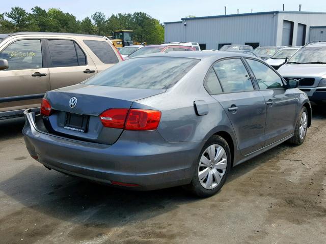 3VW2K7AJ2EM236198 - 2014 VOLKSWAGEN JETTA BASE GRAY photo 4