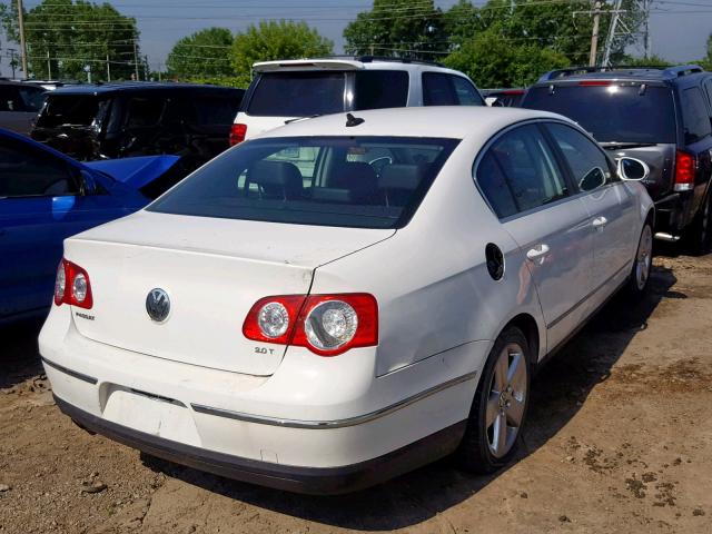 WVWAK73C18E066987 - 2008 VOLKSWAGEN PASSAT KOM WHITE photo 4