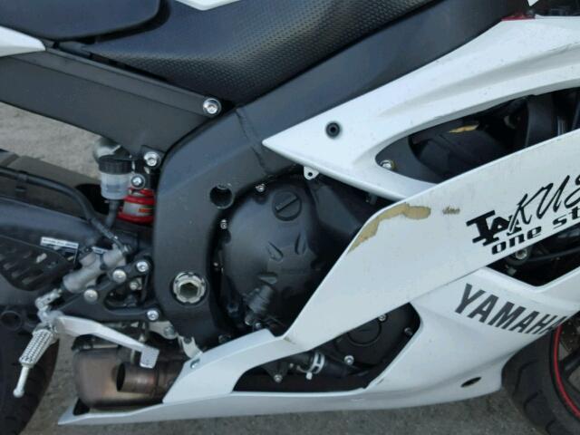 JYARJ16Y3FA009183 - 2015 YAMAHA YZFR6 C WHITE photo 7