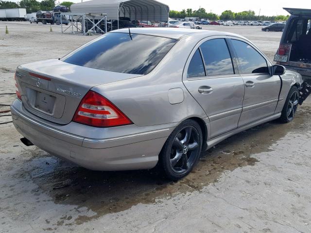 WDBRF40J05A784752 - 2005 MERCEDES-BENZ C 230K SPO SILVER photo 4