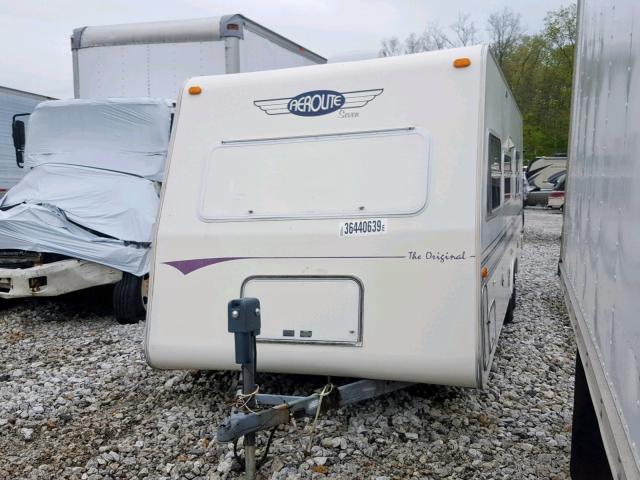 4PXT12521W1006941 - 1998 AERO TRAILER WHITE photo 2